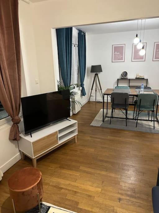 Amiens : Appartement Centre Ville Zewnętrze zdjęcie
